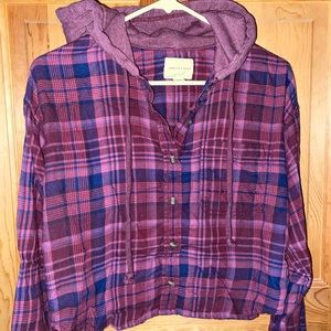 American Eagle cropped flannel with hood - size XS